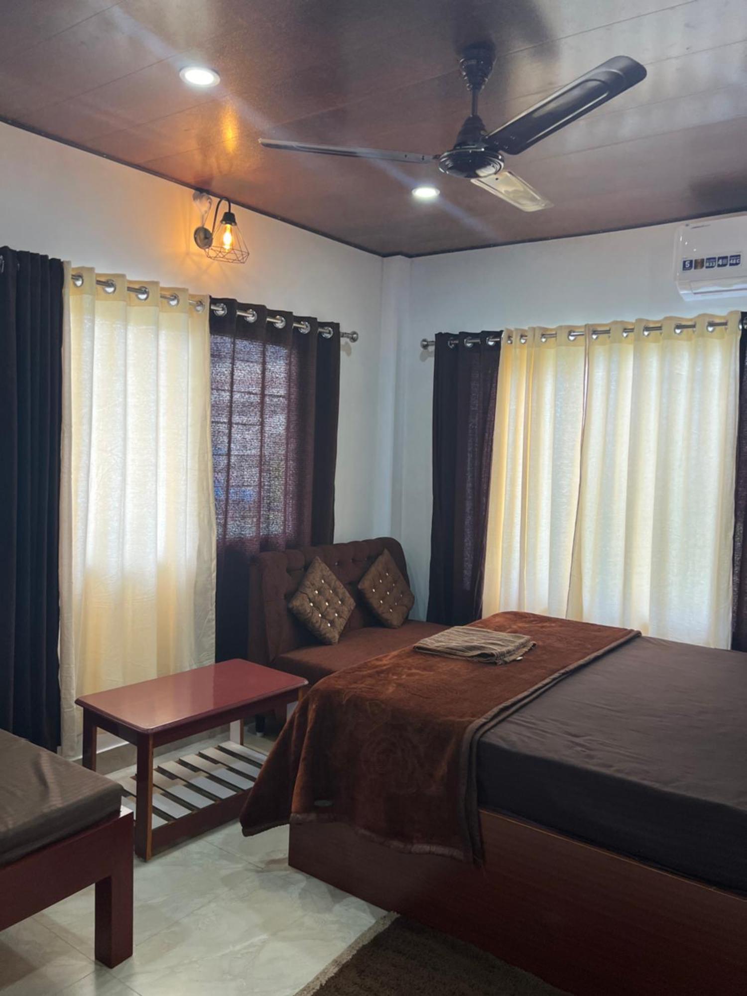 J.J Bed And Breakfast Port Blair Exterior foto